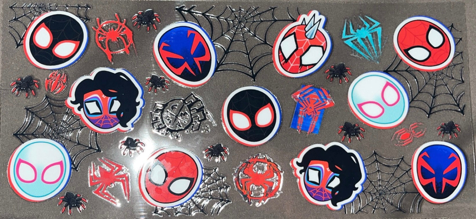 Mixture of Spider man heads