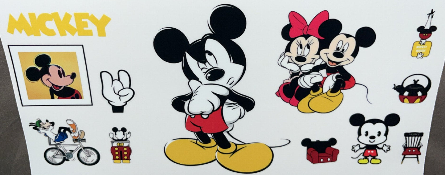 Mickey mouse and mini hugging